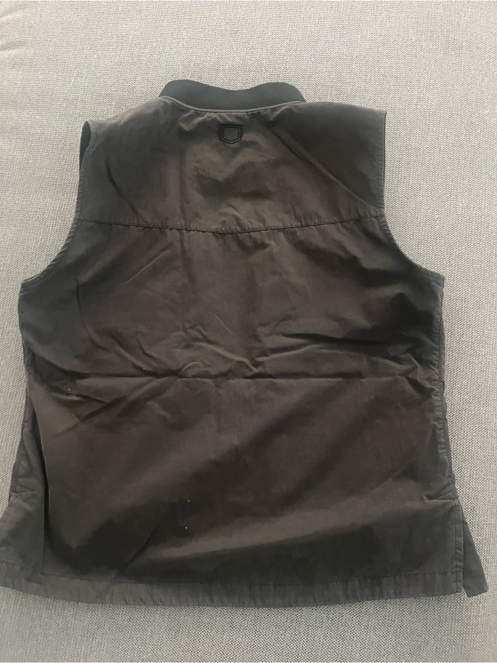 Scottevest Black/Charcoal Sleeveless Zip Vest with Silver Zippers. - Picture 4 of 4